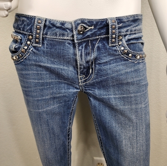 Miss Me Bootcut Low Rise Embellished Jeans Size 29 - Picture 12 of 15